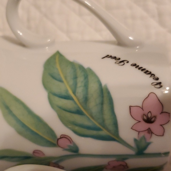 Vtg Set Of 4 Horchow Botanical Herb Mugs Cups - Picture 6 of 11